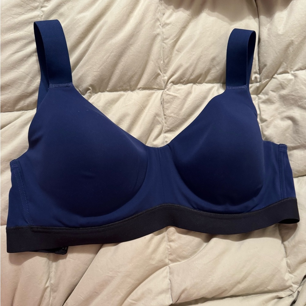 NWT Natori 32G Underwire Sports Bra